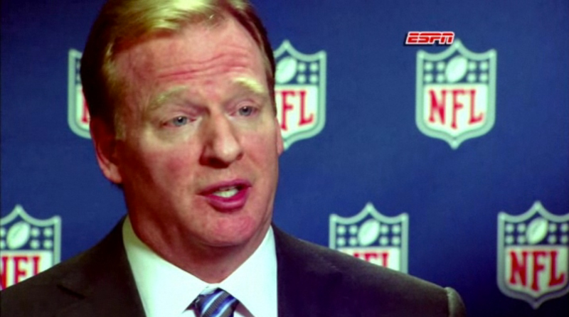 Illustration for article titled The Many Horrible, Stupid Faces Of Roger Goodell: A Gallery Of Authoritarian Derp